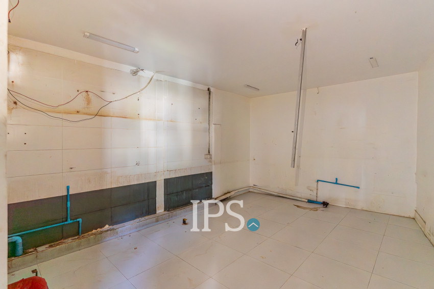 665 Sqm Commercial Building For Rent - Phsar Kandal 1, Phnom Penh