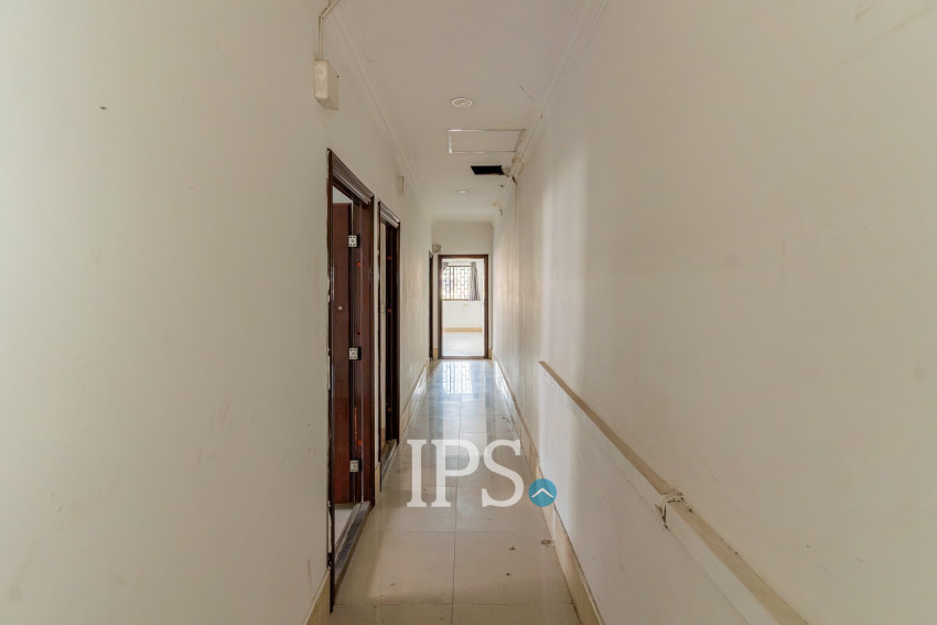 665 Sqm Commercial Building For Rent - Phsar Kandal 1, Phnom Penh