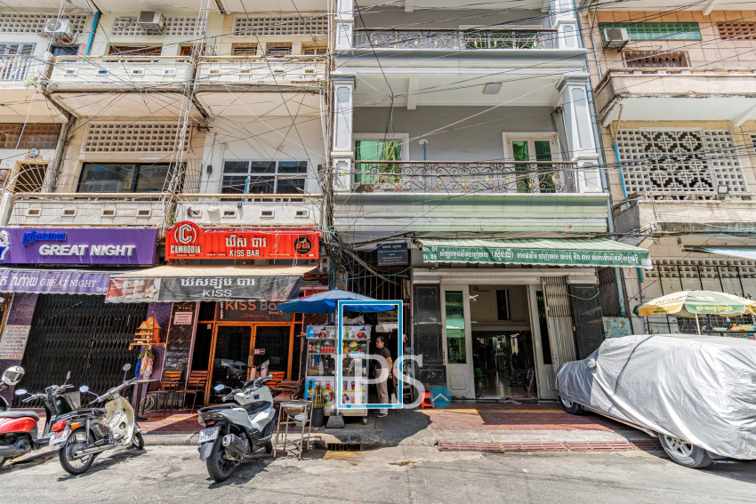 Renovated Loft 2 Bedroom Apartment For Sale - Phsar Kandal 1, Phnom Penh