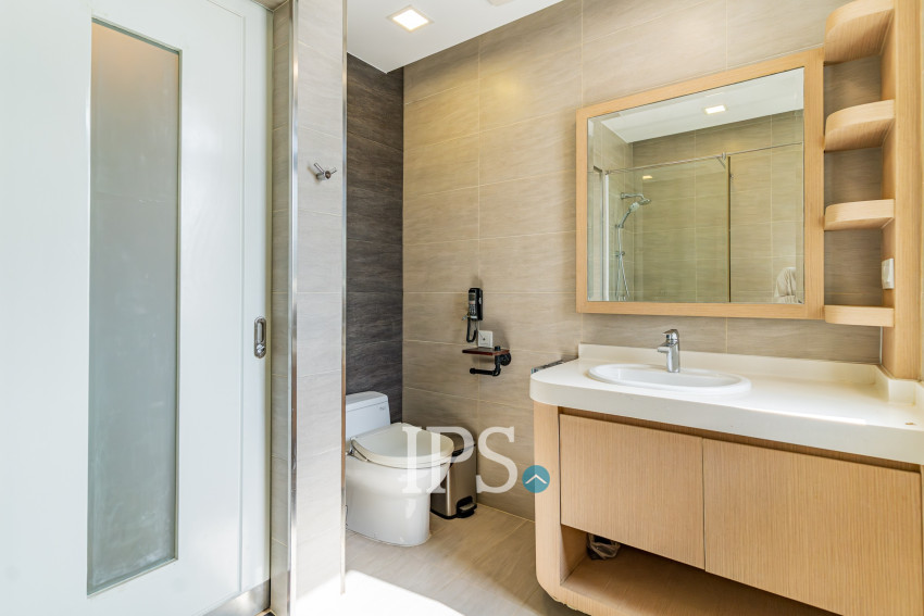 Duplex 5 Bedroom Serviced Penthouse For Rent - BKK1, Phnom Penh