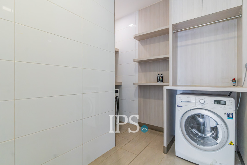 Duplex 5 Bedroom Serviced Penthouse For Rent - BKK1, Phnom Penh