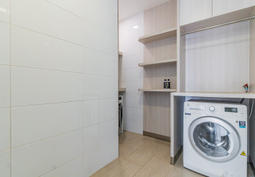 Duplex 5 Bedroom Serviced Penthouse For Rent - BKK1, Phnom Penh thumbnail