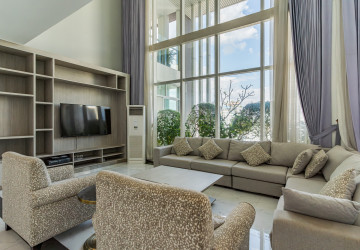 Duplex 5 Bedroom Serviced Penthouse For Rent - BKK1, Phnom Penh thumbnail