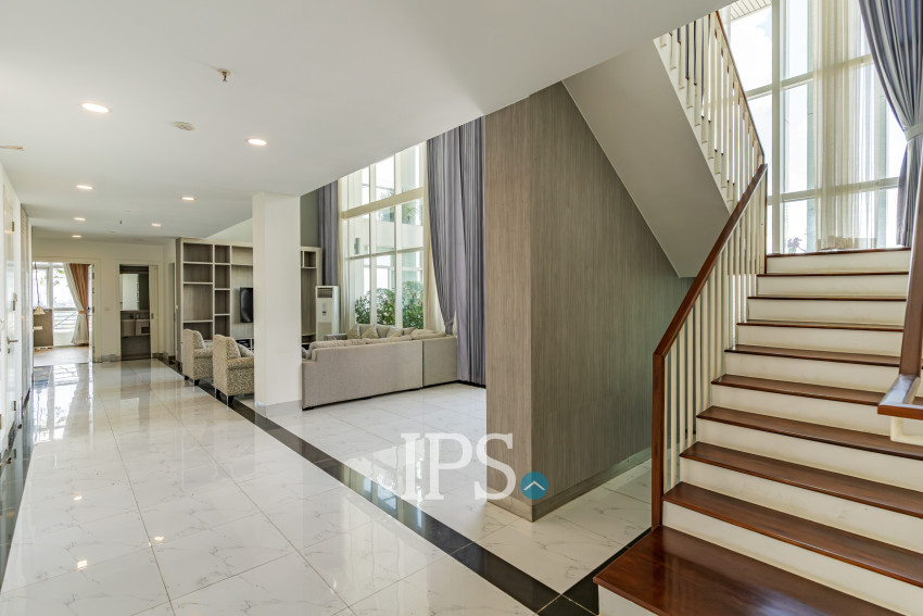 Duplex 5 Bedroom Serviced Penthouse For Rent - BKK1, Phnom Penh
