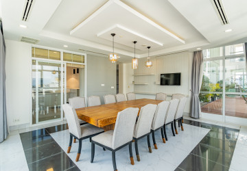 Duplex 5 Bedroom Serviced Penthouse For Rent - BKK1, Phnom Penh thumbnail