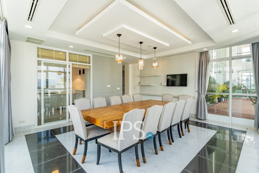 Duplex 5 Bedroom Serviced Penthouse For Rent - BKK1, Phnom Penh