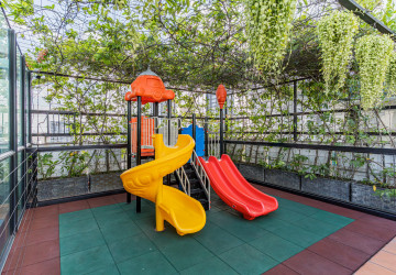 Duplex 5 Bedroom Serviced Penthouse For Rent - BKK1, Phnom Penh thumbnail