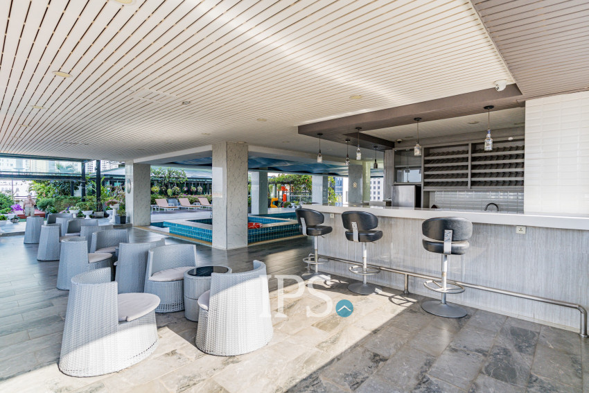 Duplex 5 Bedroom Serviced Penthouse For Rent - BKK1, Phnom Penh