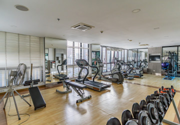 Duplex 5 Bedroom Serviced Penthouse For Rent - BKK1, Phnom Penh thumbnail