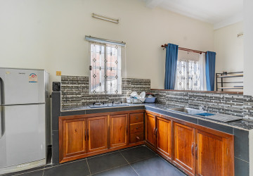 Renovated 2 Bedroom Apartment For Sale - Boeung Prolit, Phnom Penh thumbnail