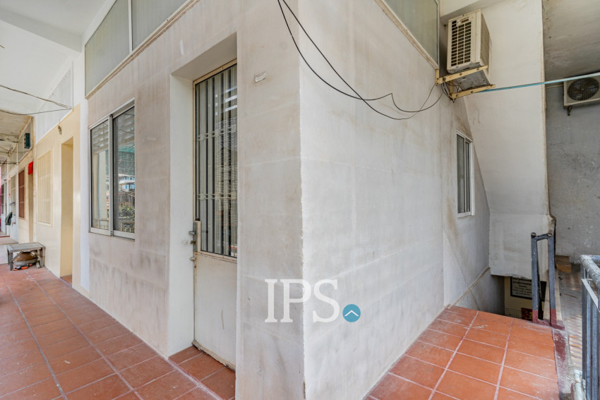 Renovated 2 Bedroom Apartment For Sale - Boeung Prolit, Phnom Penh