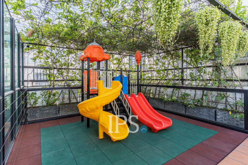 3 Bedroom Serviced Apartment For Rent - BKK1, Phnom Penh