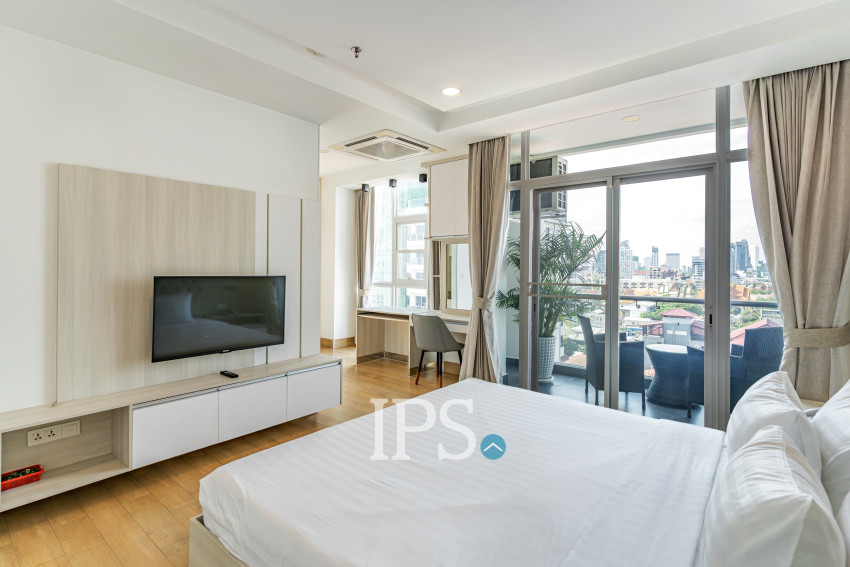 3 Bedroom Serviced Apartment For Rent - BKK1, Phnom Penh