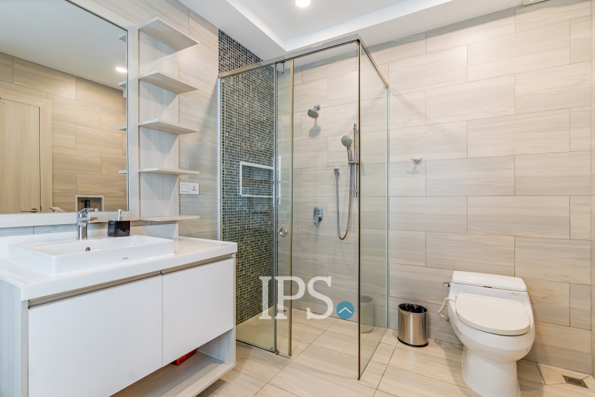 3 Bedroom Serviced Apartment For Rent - BKK1, Phnom Penh