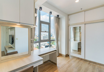 3 Bedroom Serviced Apartment For Rent - BKK1, Phnom Penh thumbnail