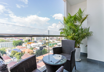 3 Bedroom Serviced Apartment For Rent - BKK1, Phnom Penh thumbnail