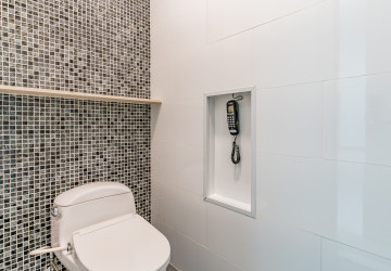 3 Bedroom Serviced Apartment For Rent - BKK1, Phnom Penh thumbnail