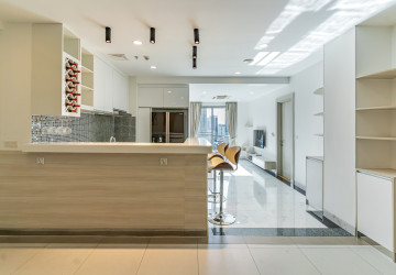 3 Bedroom Serviced Apartment For Rent - BKK1, Phnom Penh thumbnail