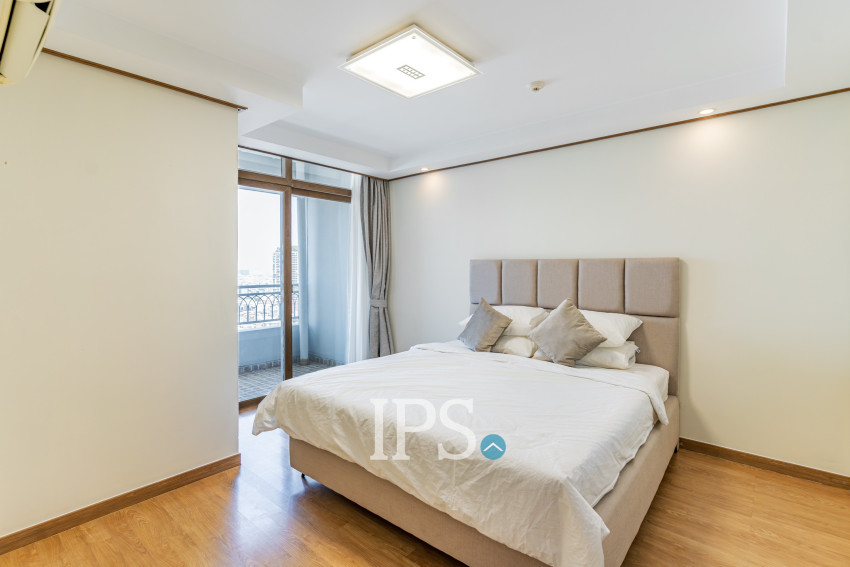 1 Bedroom Condo For Rent - DeCastle Royal, BKK1, Phnom Penh