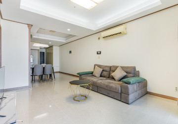 1 Bedroom Condo For Rent - DeCastle Royal, BKK1, Phnom Penh thumbnail