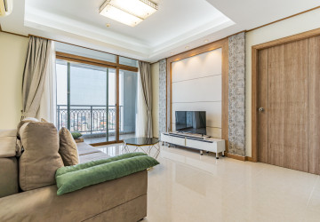 1 Bedroom Condo For Rent - DeCastle Royal, BKK1, Phnom Penh thumbnail