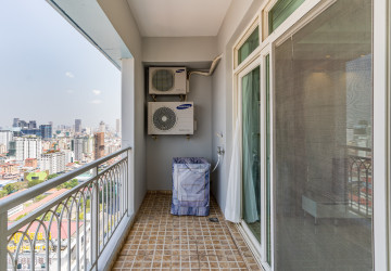 1 Bedroom Condo For Rent - DeCastle Royal, BKK1, Phnom Penh thumbnail