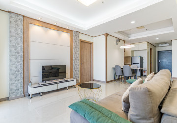 1 Bedroom Condo For Rent - DeCastle Royal, BKK1, Phnom Penh thumbnail