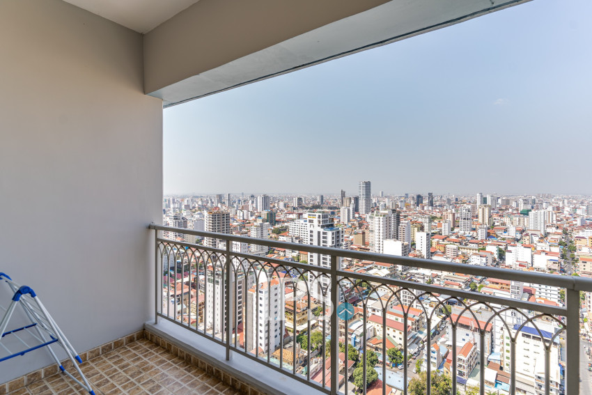 1 Bedroom Condo For Rent - DeCastle Royal, BKK1, Phnom Penh