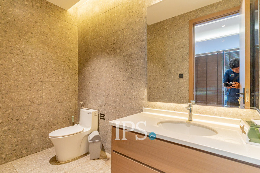 384 Sqm Commercial Building For Rent - BKK1, Phnom Penh