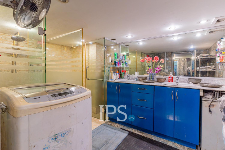 Renovated 1 Bedroom Apartment For Sale - Ou Ruessei 2, Phnom Penh