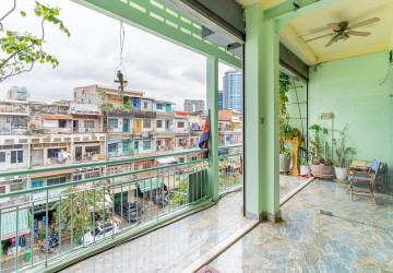 Renovated 1 Bedroom Apartment For Sale - Ou Ruessei 2, Phnom Penh thumbnail