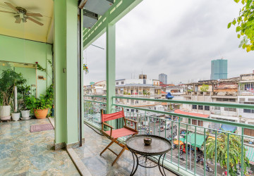 Renovated 1 Bedroom Apartment For Sale - Ou Ruessei 2, Phnom Penh thumbnail