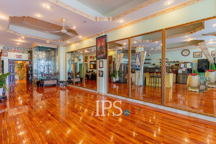 Renovated 1 Bedroom Apartment For Sale - Ou Ruessei 2, Phnom Penh