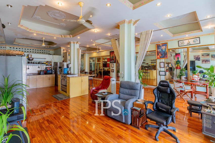 Renovated 1 Bedroom Apartment For Sale - Ou Ruessei 2, Phnom Penh