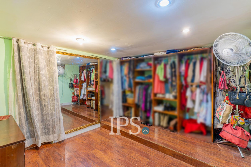 Renovated 1 Bedroom Apartment For Sale - Ou Ruessei 2, Phnom Penh