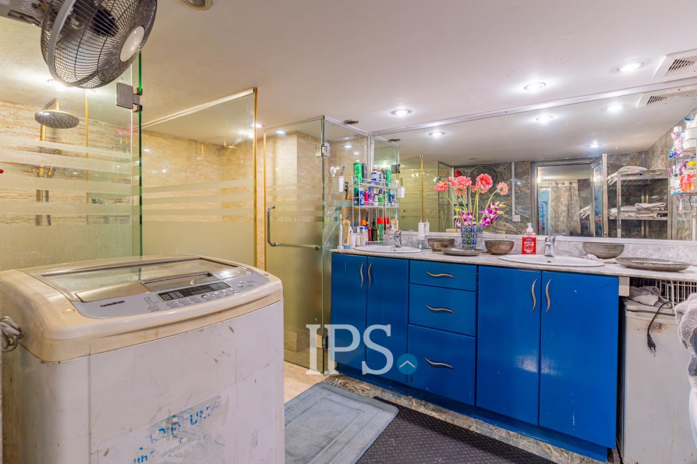 Renovated 1 Bedroom Apartment For Sale - Ou Ruessei 2, Phnom Penh - Image 18