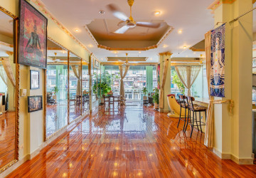 Renovated 1 Bedroom Apartment For Sale - Ou Ruessei 2, Phnom Penh thumbnail