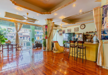 Renovated 1 Bedroom Apartment For Sale - Ou Ruessei 2, Phnom Penh thumbnail