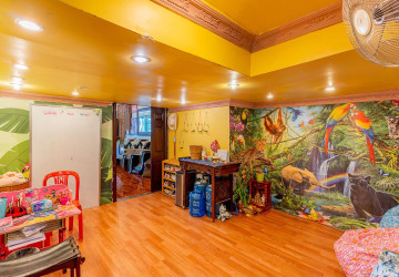 Renovated 1 Bedroom Apartment For Sale - Ou Ruessei 2, Phnom Penh thumbnail