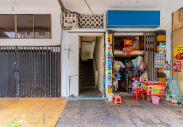 Renovated 1 Bedroom Apartment For Sale - Ou Ruessei 2, Phnom Penh thumbnail