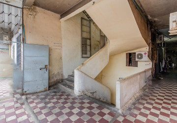 Renovated 1 Bedroom Apartment For Sale - Ou Ruessei 2, Phnom Penh thumbnail