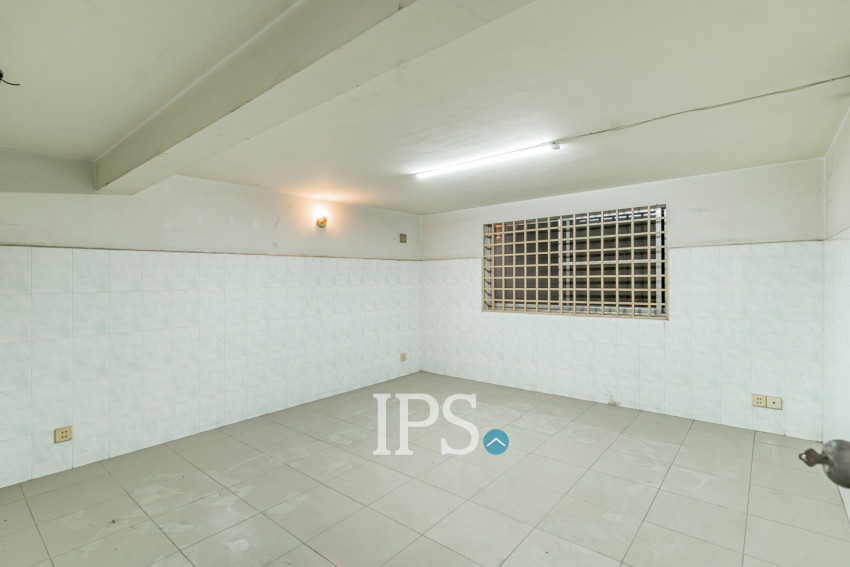 68 Sqm Retail Space  For Rent - Phsar Daeum Thkov, Phnom Penh