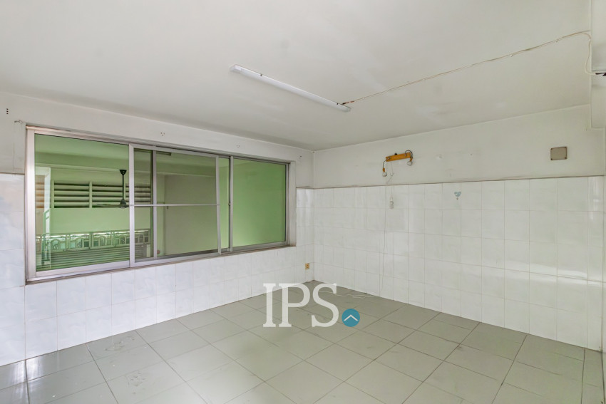 68 Sqm Retail Space  For Rent - Phsar Daeum Thkov, Phnom Penh