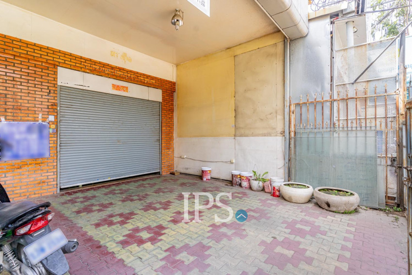 68 Sqm Retail Space  For Rent - Phsar Daeum Thkov, Phnom Penh