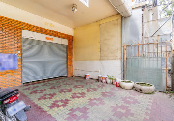 68 Sqm Retail Space  For Rent - Phsar Daeum Thkov, Phnom Penh thumbnail