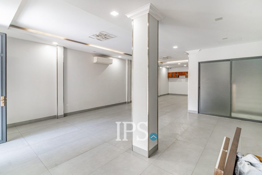 5 Bedroom Shophouse For Rent - Tonle Bassac, Phnom Penh