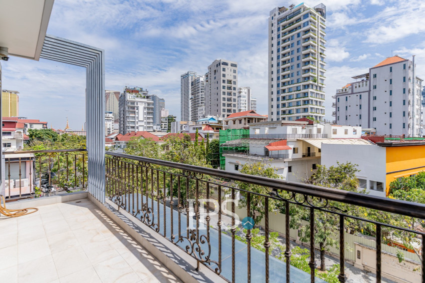 5 Bedroom Shophouse For Rent - Tonle Bassac, Phnom Penh