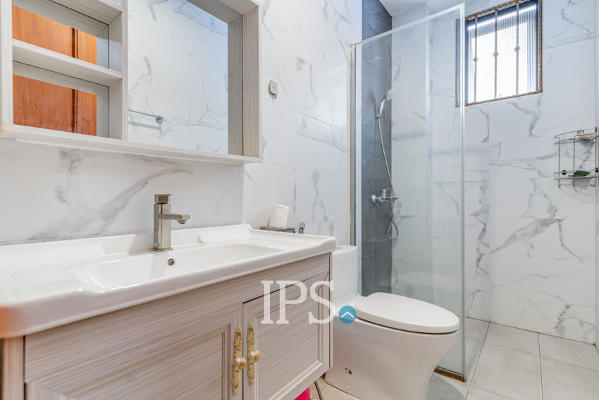 5 Bedroom Shophouse For Rent - Tonle Bassac, Phnom Penh