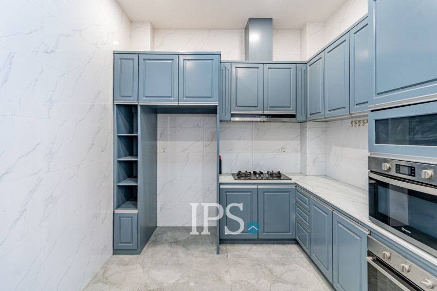 5 Bedroom Shophouse For Rent - Tonle Bassac, Phnom Penh