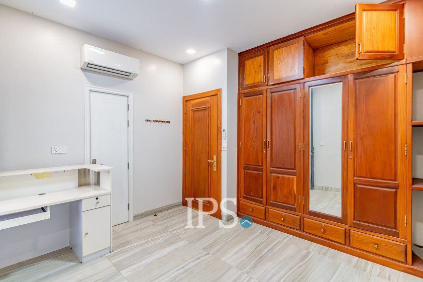 5 Bedroom Shophouse For Rent - Tonle Bassac, Phnom Penh